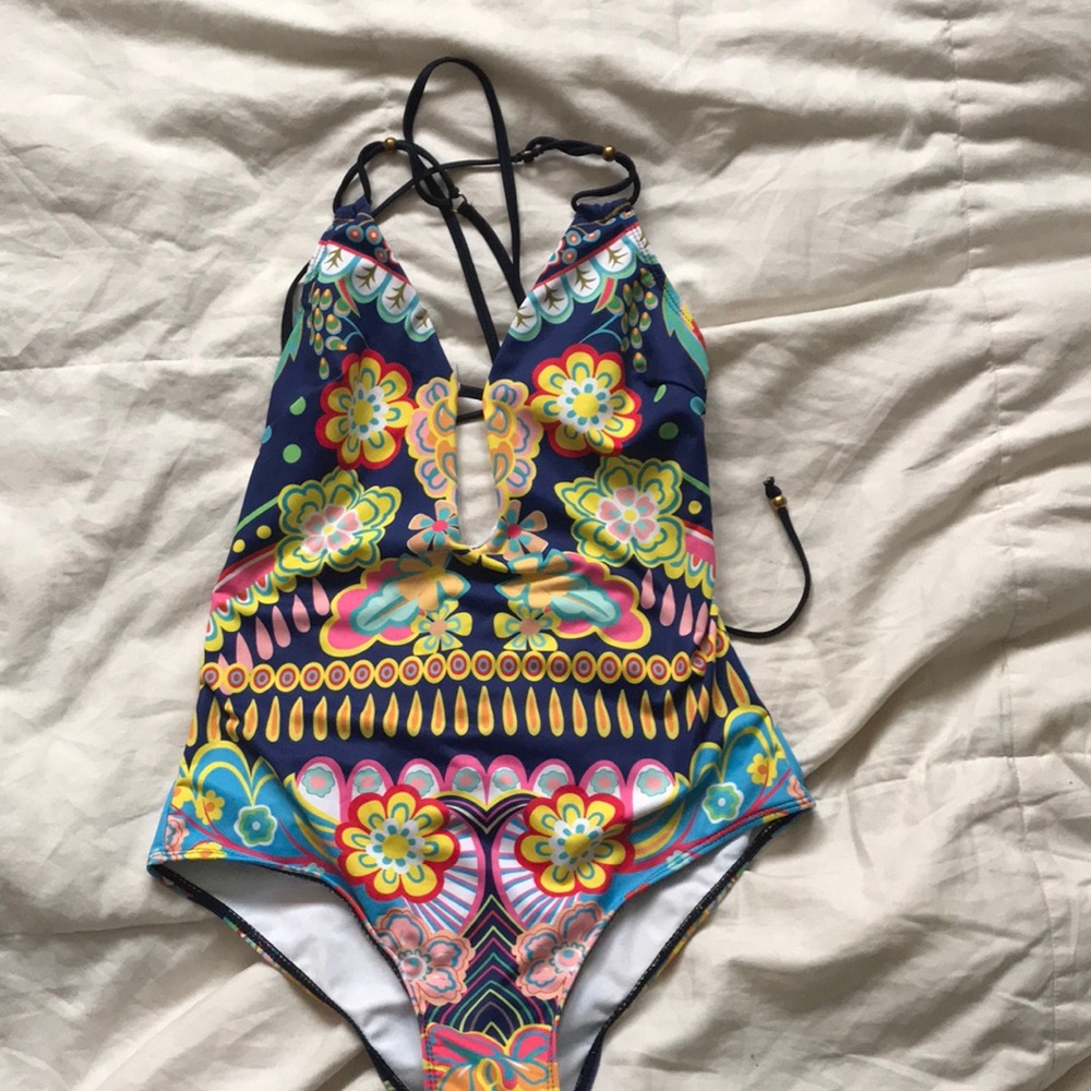 One piece swimsuit